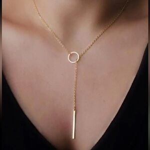 Gold 19 1/2” chain necklace w 1” geometric gold bar pendant hollow 1/2” circle